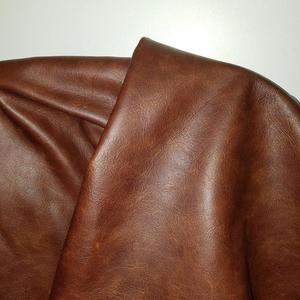 Cuero de vaca y búfalo auténtico a precio de fábrica, resistente al agua, cuero natural, el más vendido, color marrón de moda, para uso en muebles. - Product Image 1