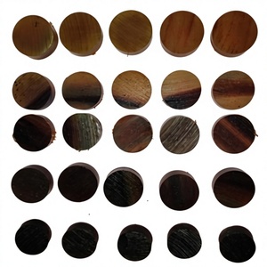 Botones de cuerno de vaca/búfalo premium, ecológicos y a la moda, diseño en blanco marrón, 4 agujeros, patrón cuadrado, cuentas de base plana, los más vendidos. - Product Image 5