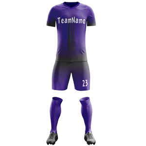 ชุดยูนิฟอร์มฟุตบอลแบบซับลิเมชั่นสั่งทำพิเศษ ปี 2026 – เสื้อฟุตบอลไล่เฉดสีม่วงทองพร้อมกางเกงขาสั้นลายทางและถุงเท้า ชุดทีม OEM สำหรับผู้ชาย - Product Image 4