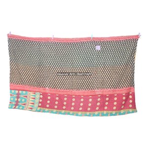 Couverture Kantha vintage en coton, faite à la main, style indien, pour lit ou décoration intérieure, réversible, cousue à la main, épaisse, ancienne. - Product Image 5