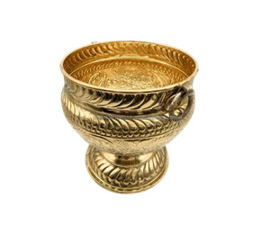 Maceta Tradicional de Latón Tallada a Mano con Asa de Anillo y Patrones Florales Grabados - Product Image 6