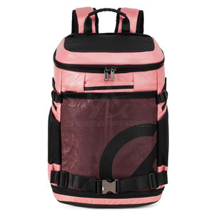 Sac de baseball spacieux et robuste pour joueurs, équipement sportif de qualité supérieure, avec fermeture éclair fluide et coutures soignées - Product Image 2