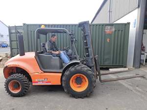 Montacargas Todoterreno <span class=keywords><strong>AUSA</strong></span> C250H de 2.5 Toneladas en Venta en Todo el Mundo |   Equipo de Manejo de Materiales para Todo Terreno Listo para Exportación - Product Image 6