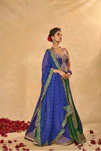 Conjunto de Lehenga de Seda Bordada Azul Verde para Mujer, Cuello Halter, Falda Maxi Larga hasta el Suelo, Traje Indio para Boda - Product Image 3
