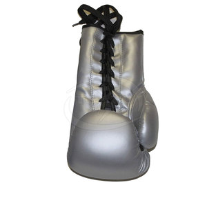Gants de boxe en cuir sur mesure, haute qualité, antidérapants, avec sangle de poignet réglable, fabriqués au Pakistan, prix bas - Product Image 3