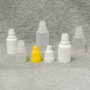 White PP <b>Plastic</b> Cylinder Bottles With Screw Cap For Cosmetic Use 3-20ml Lightweight Durable <b>Packaging</b> - Product Image 1