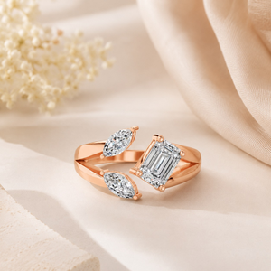 Anillo de Diseño Floral de Lujo con Diamantes Cultivados en Laboratorio con Corte Esmeralda, Chapado en Oro, Plata de Ley 925, Certificado IGI, Joyería Fina - Product Image 1