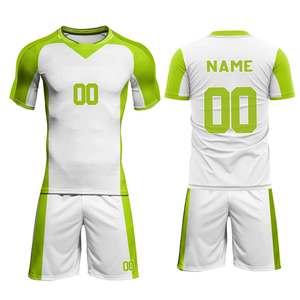 Nouvelle arrivée, vêtements de sport, uniforme de football, vente en gros, meilleur prix, séchage rapide, respirant, sublimation avec nom, numéro et logo d'équipe personnalisés - Product Image 1