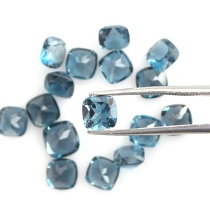 Topacio azul natural de Londres de 6 mm, corte cojín, topacio azul calibrado, piedra preciosa suelta facetada, cuentas para la fabricación de joyas y collares. - Product Image 4