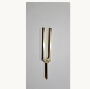 Diapason thérapeutique pour le foie 317,83 Hz en laiton, instrument de guérison sonore - Product Image 4