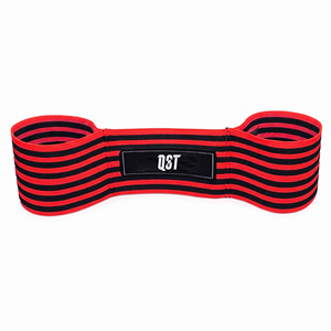 Bande de Résistance QST Élastique Moyenne pour Fitness, Bande d'Exercice Rouge et Noire à Rayures, Équipement de Musculation Durable pour Adultes, Bandes de Banc - Product Image 1