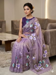 Sari de Seda Chiffon Exclusivo de Boutique India, Blusa de Diseño Elegante, Última Moda para Fiestas, Bodas y Festivales, para Mujer - Product Image 4