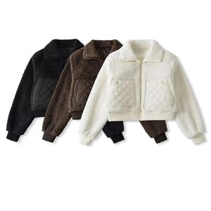 Chaqueta Casual de Invierno para Mujer, de Algodón, con Cuello Alto, Corta, Acolchada, con Parches y Forro de Lana Sintética - Product Image 5