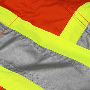 Overol de Protección Ignífugo con Tela Resistente al Fuego, Puntos de Costura Reforzados, Diseño Personalizado, Hecho en Pakistán - Product Image 4