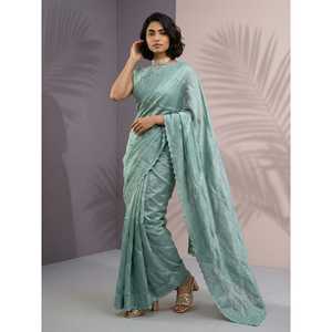 Sari en soie léger et festif couleur framboise pure avec broderie Leheriya en soie et bordure à sequins, chemisier inclus - Product Image 6