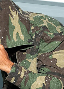 Veste zippée camouflage vintage pour homme avec logo personnalisé, en coton mélangé respirant, style streetwear, effet délavé à l'acide, pour la vente en gros - Product Image 6