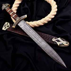 ดาบไวกิ้งเหล็กดามัสกัสตีขึ้นรูปด้วยมือ พร้อมปลอกไม้แกะสลัก สไตล์นอร์สยุคกลาง สำหรับนักรบและการเอาชีวิตรอดกลางแจ้ง - Product Image 3