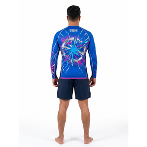 เสื้อคอมเพรสชั่นแขนยาวสำหรับผู้ชาย ป้องกันรังสียูวี ผลิตจากโพลีเอสเตอร์ผสมอีลาสเทน รับผลิตแบบ OEM พร้อมป้ายกำกับ ป้องกันแสงแดด เหมาะสำหรับกีฬา BJJ และ MMA - Product Image 2