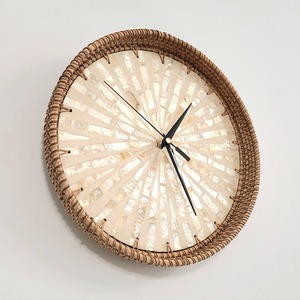 Reloj de pared de ratán hecho a mano con incrustaciones de nácar, precio competitivo, relojes con marco. - Product Image 5