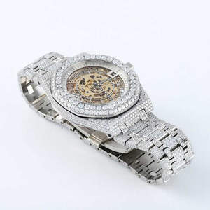 Reloj de Acero Inoxidable para Hombre, Colección Hip Hop, con Cristales Brillantes y Diamantes Cultivados, Esfera de 41 mm, Estilo Ejecutivo - Product Image 2
