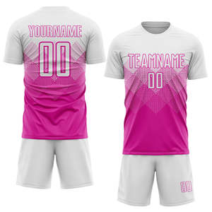 Uniforme de fútbol personalizado, camiseta de fútbol con diamantes geométricos en rosa y blanco, nombre del equipo personalizado, pantalones cortos, kit completo para hombres, jóvenes y adultos - Product Image 1