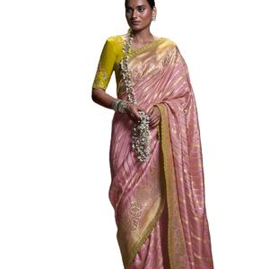 Dernier designer Pure Dola Silk avec bordure en dentelle fantaisie et broderie Worked Blouse saree - Product Image 1