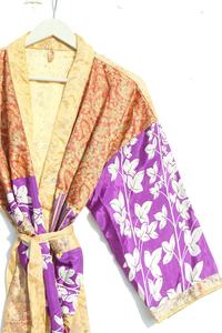Robes kimono sari en soie vintage, robes de chambre sari en soie recyclée, robes de chambre pour femmes, nouvel arrivage - Product Image 5