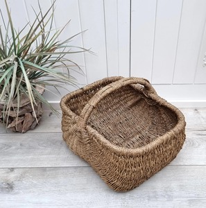 Seagrass <b>baskets</b> are convenient to carry Handmade <b>Storage</b> <b>Basket</b> Wholesale eco-friendly Made in Vietnam - Product Image 1