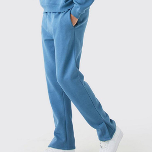 Ensemble de survêtement 2 pièces pour homme avec logo personnalisé, comprenant un sweat à capuche en molleton bleu acier et un pantalon de survêtement à jambes larges avec fentes latérales, fabriqué au Pakistan - Product Image 3