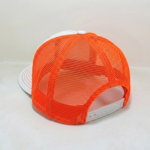 Casquette Trucker Personnalisée à 6 Panneaux, Dos en Maille, Visière Plate Courante, Fermeture Snap Réglable, Unisexe, OEM ODM, Marque Privée, Faible MOQ - Product Image 5