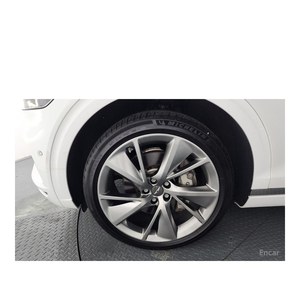 รถยนต์เจเนซิส GV70 2.5T AWD ปี 2024 เครื่องยนต์เบนซิน SUV วิ่ง 46,489 กม. พวงมาลัยซ้าย เกียร์อัตโนมัติ เบาะหนัง กล้องมองหลัง - Product Image 5