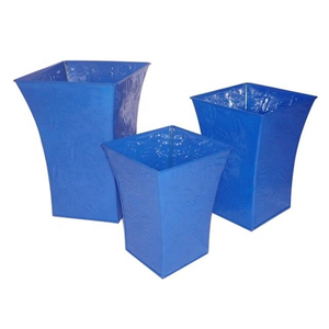 Pots de fleurs décoratifs en métal modernes, très vendus, de haute qualité avec une finition attrayante, nouveau design Inde pour application en jardin - Product Image 5