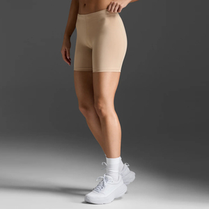 Shorts de Mujer con Estampado, Diseño Sólido, Transpirables, de Alta Calidad, Cómodos, Hechos a Mano, Conjunto de 2 Piezas con Logotipo Frontal - Product Image 5
