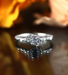Bague en Alexandrite en Argent Sterling 925, Bague de Fiançailles à Pierre Précieuse Changeante de Couleur, Bijou de Mariage Élégant, Cadeau pour Lui - Product Image 1