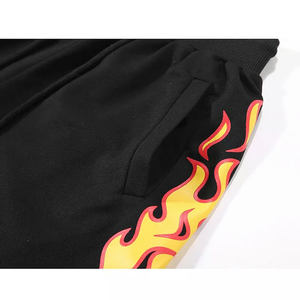 กางเกงขาสั้นผ้าฝ้ายพิมพ์ลายกราฟิกสำหรับผู้ชาย ขายส่ง กางเกงขาสั้นลำลองระบายอากาศ สตรีทแวร์ OEM ODM เสื้อผ้าฤดูร้อน - Product Image 3