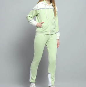 Conjunto Deportivo para Mujer, Fabricante de Marca Privada Personalizada, Traje Deportivo Premium, Proveedor OEM ODM, Conjuntos Deportivos de Algodón - Product Image 1