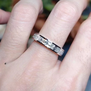 Bague en or 14 carats pour femme, diamant taille baguette, cultivé en laboratoire, couleur D, certifié IGI, bijou de fiançailles classique - Product Image 5