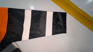 เสื้อแจ็คเก็ตฮู้ดดี้นิรภัยแบบสั่งทำพิเศษ พิมพ์ลายด้วยเทคนิค Dye Sublimation สำหรับงานกลางแจ้ง งานอุตสาหกรรม รับสั่งผลิตจำนวนมาก - Product Image 3