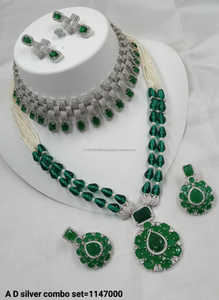 Ensemble de bijoux de mariée en diamant américain classique Collier et boucles d'oreilles en deux pièces pour mariage Style classique à la mode - Product Image 2