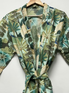 Robe Kimono Ample de Luxe à Col en V et Manches Longues, Imprimé Floral Bohème Dessiné à la Main, 100% Coton Respirant, Élégante pour le Printemps et les Vacances à la Plage - Product Image 6