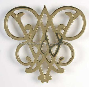 Handmade Metal <b>Trivet</b> With Floral Pattern Perfect Gift Option For Cooking Enthusiasts And Home Decor Lovers - Product Image 4