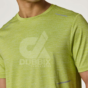 Conjunto Deportivo Unisex Ligero y Transpirable, Camiseta y Pantalones Cortos, Elástico en Cuatro Direcciones, Protección UV, para Correr en Verano, Personalizable con Logotipo Frontal OEM - Product Image 5