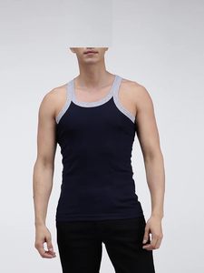 Fabricante de Tela de Canalé Sin Costuras en India, Camiseta Deportiva Sin Mangas para Hombre, 100% Algodón Peinado Hilado en Anillo - Product Image 1