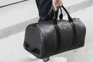 Bolsa Deportiva Casual de Nailon Personalizada LUXMONT, Bolsa de Gimnasio Premium, Ecológica, Impermeable, para Entrenamiento, Viajes, de Gran Capacidad - Product Image 5
