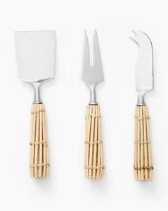 Collection de Couteaux à Fromage en Métal Moderne, Accessoires de Table Premium pour Service Alimentaire Raffiné - Product Image 6