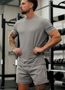 Conjuntos para Hombre Tallas Grandes, Logotipo Personalizado, Conjunto de Camiseta y Pantalones Cortos para Hombre con Ribete, Tela Transpirable, Conjunto de Verano de 2 Piezas para Hombre - Product Image 5