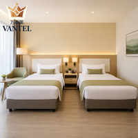 Ensemble complet de mobilier de chambre d'hôtel Vantel avec tête de lit, armoire, bureau, meuble TV pour projets hôteliers FF&E
