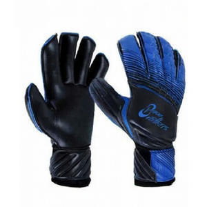 Gants de gardien de but de football en latex professionnel, fabriqués au Pakistan. - Product Image 5