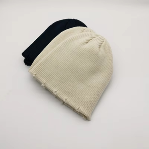 High quality New Distressed Slouchy Beanie Knit Ski Warm Skull <b>Cap</b> Beanie Hat Winter Broken Edge Winter Hat Cold <b>Cap</b> - Product Image 4