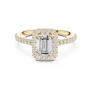 Anillo de compromiso chapado en oro amarillo con diamante de corte esmeralda cultivado en laboratorio, halo oculto y banda pavé, piedra central ovalada. - Product Image 1